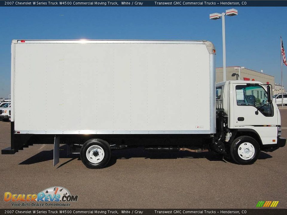 2007 Chevrolet W Series Truck W4500 Commercial Moving Truck White / Gray Photo #8
