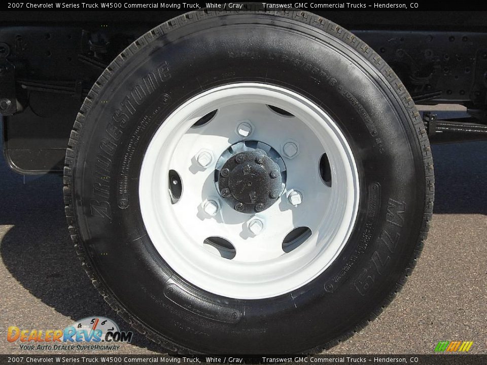 2007 Chevrolet W Series Truck W4500 Commercial Moving Truck White / Gray Photo #13