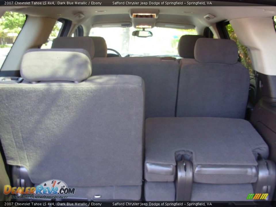 2007 Chevrolet Tahoe LS 4x4 Dark Blue Metallic / Ebony Photo #25