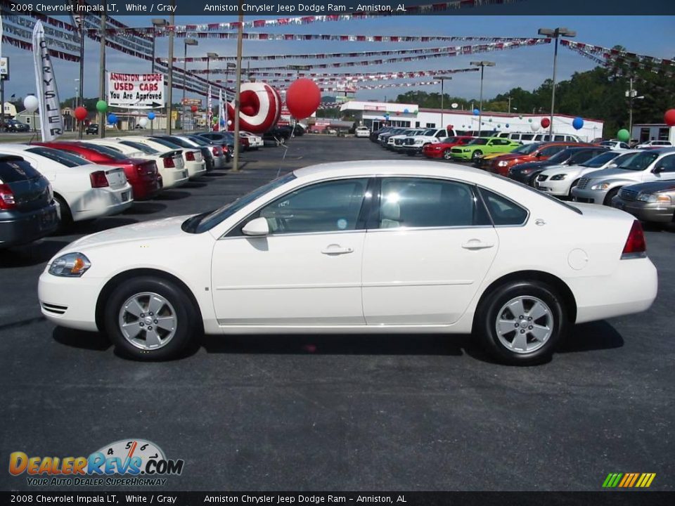 2008 Chevrolet Impala LT White / Gray Photo #10