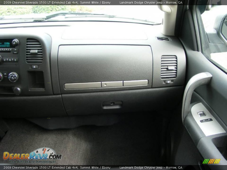 2009 Chevrolet Silverado 1500 LT Extended Cab 4x4 Summit White / Ebony Photo #22