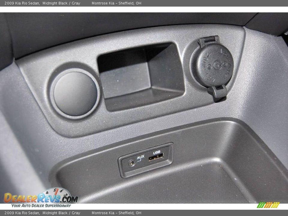 2009 Kia Rio Sedan Midnight Black / Gray Photo #34