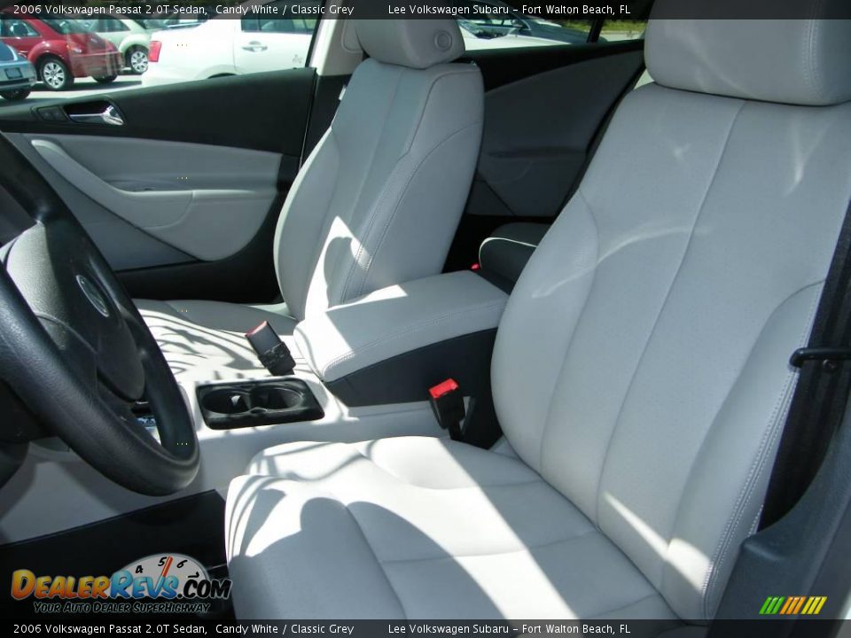 2006 Volkswagen Passat 2.0T Sedan Candy White / Classic Grey Photo #14
