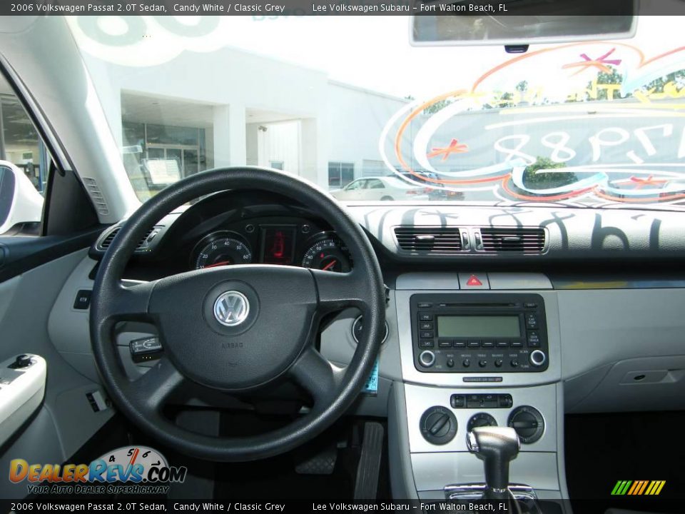 2006 Volkswagen Passat 2.0T Sedan Candy White / Classic Grey Photo #18