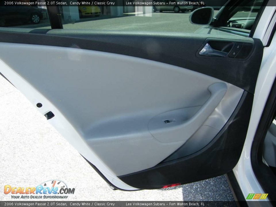 2006 Volkswagen Passat 2.0T Sedan Candy White / Classic Grey Photo #24