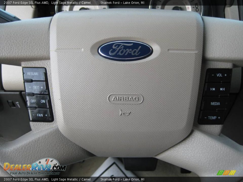 2007 Ford Edge SEL Plus AWD Light Sage Metallic / Camel Photo #28