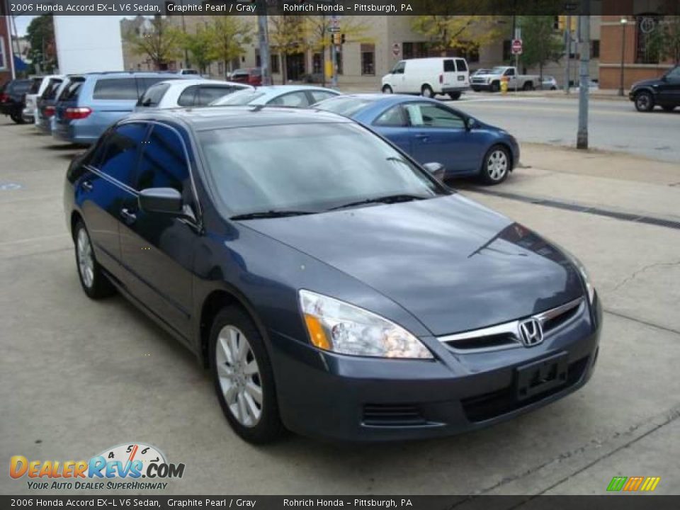 2006 Honda Accord EX-L V6 Sedan Graphite Pearl / Gray Photo #6