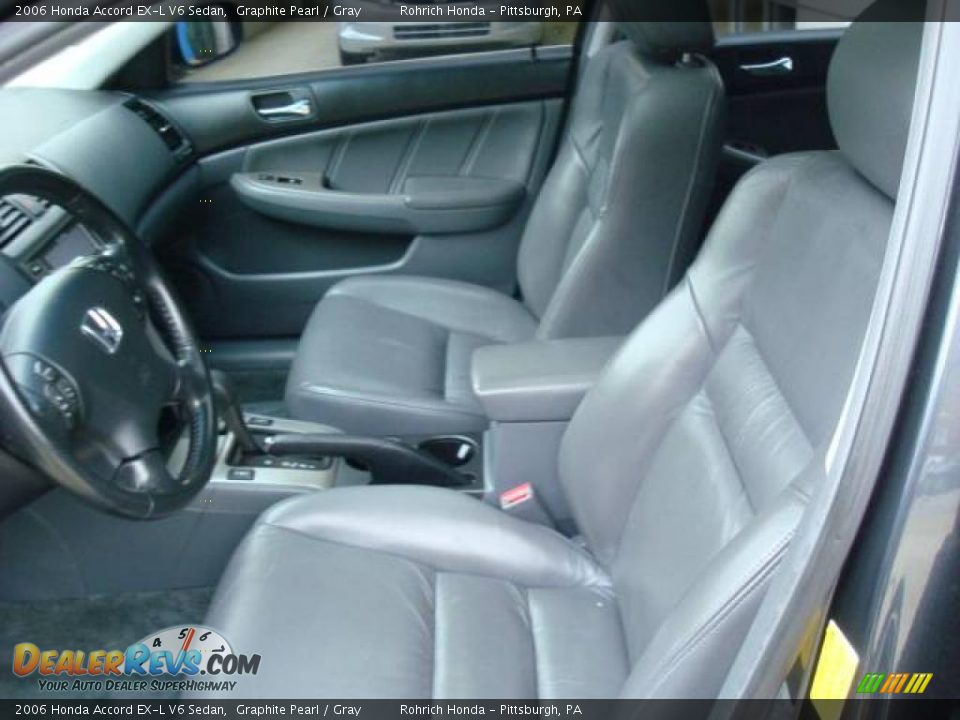 2006 Honda Accord EX-L V6 Sedan Graphite Pearl / Gray Photo #10