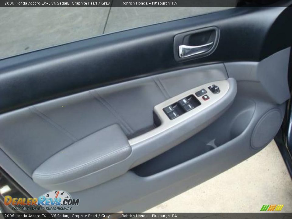 2006 Honda Accord EX-L V6 Sedan Graphite Pearl / Gray Photo #14