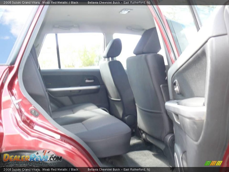 2008 Suzuki Grand Vitara Moab Red Metallic / Black Photo #12