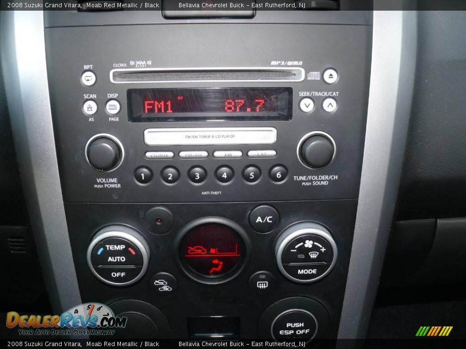 2008 Suzuki Grand Vitara Moab Red Metallic / Black Photo #11