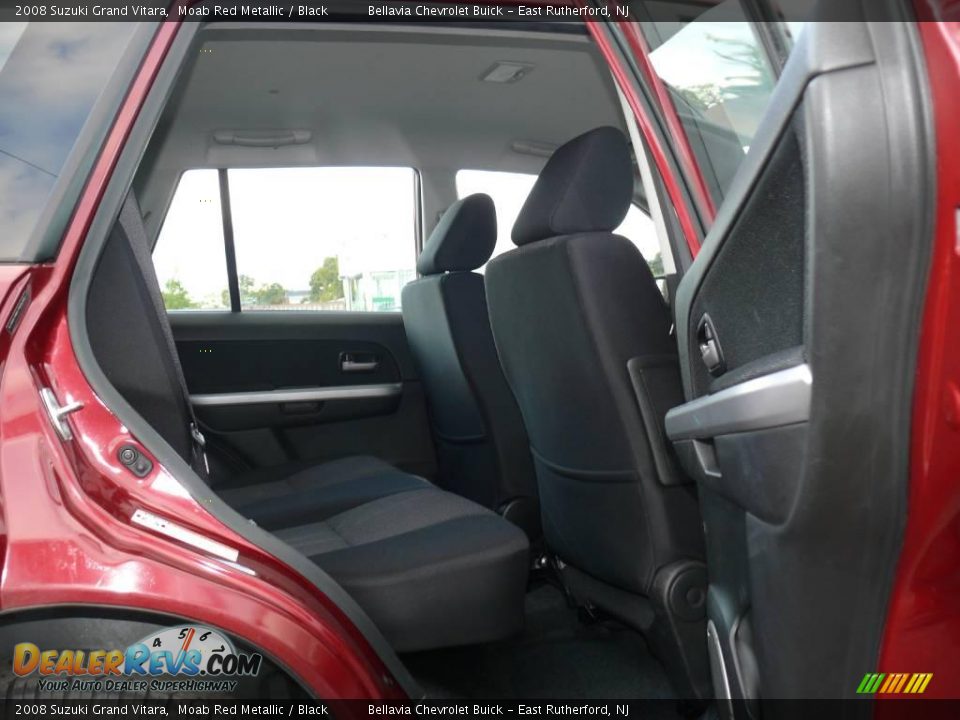 2008 Suzuki Grand Vitara Moab Red Metallic / Black Photo #13