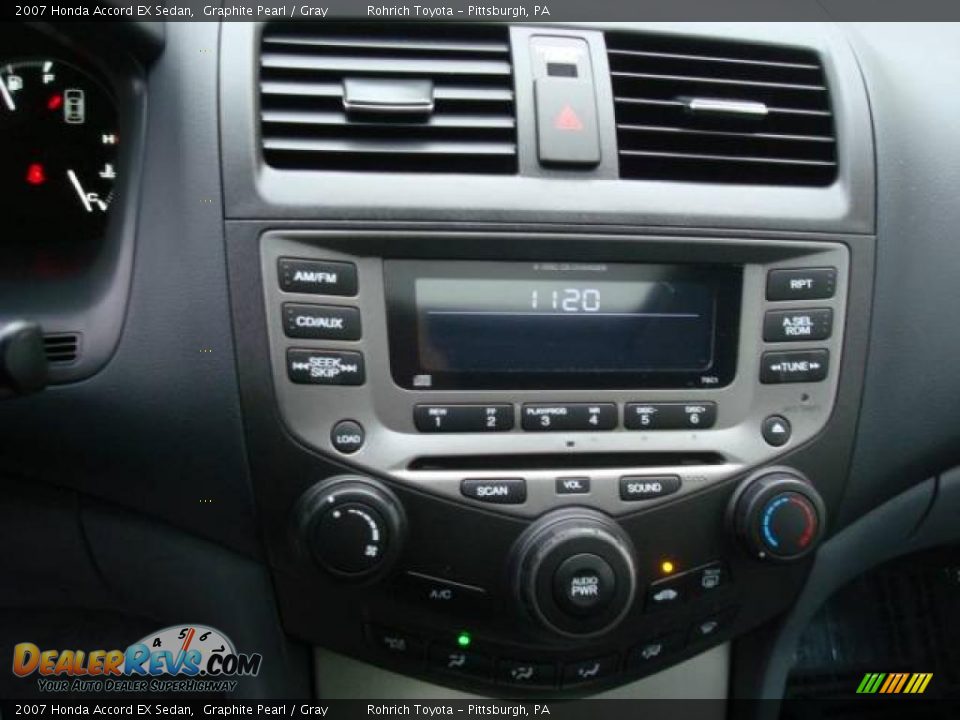 2007 Honda Accord EX Sedan Graphite Pearl / Gray Photo #18