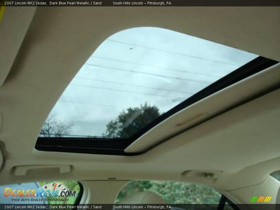 2007 Lincoln MKZ Sedan Dark Blue Pearl Metallic / Sand Photo #12