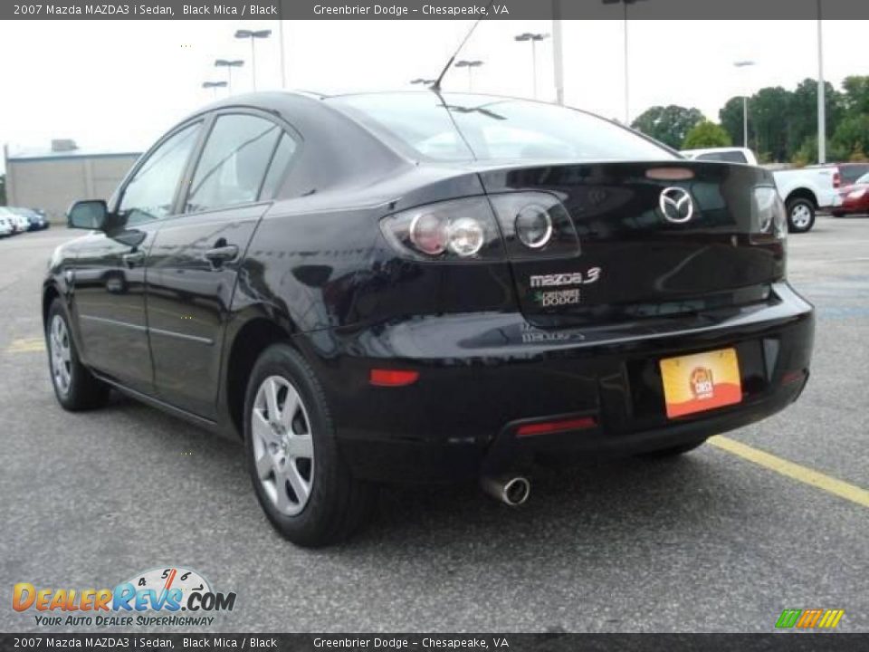 2007 Mazda MAZDA3 i Sedan Black Mica / Black Photo #4