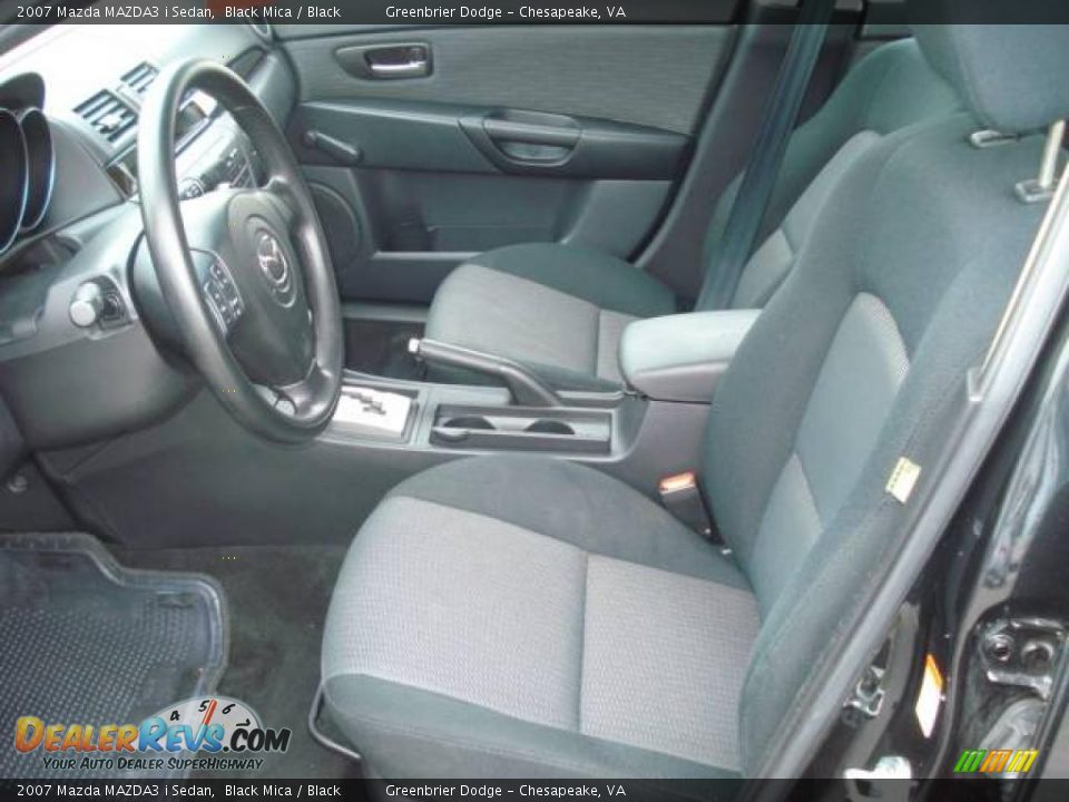 2007 Mazda MAZDA3 i Sedan Black Mica / Black Photo #9