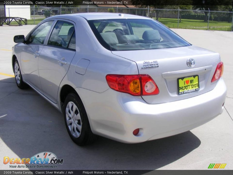 2009 Toyota Corolla Classic Silver Metallic / Ash Photo #5