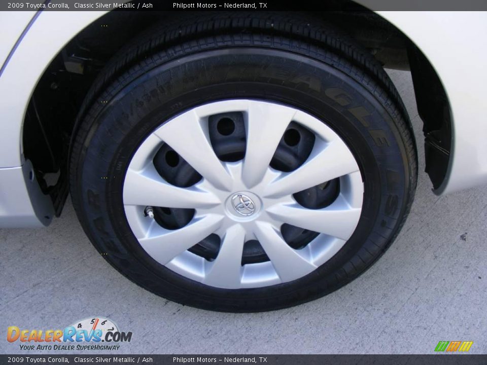2009 Toyota Corolla Classic Silver Metallic / Ash Photo #13
