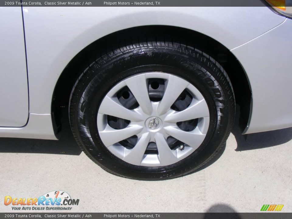2009 Toyota Corolla Classic Silver Metallic / Ash Photo #15