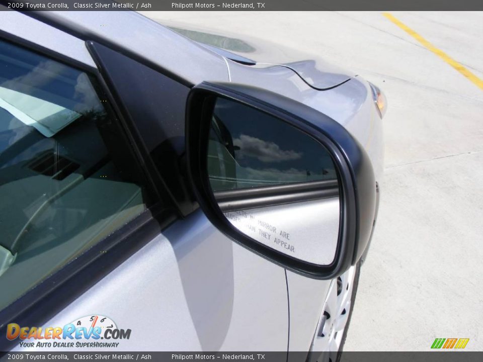 2009 Toyota Corolla Classic Silver Metallic / Ash Photo #17