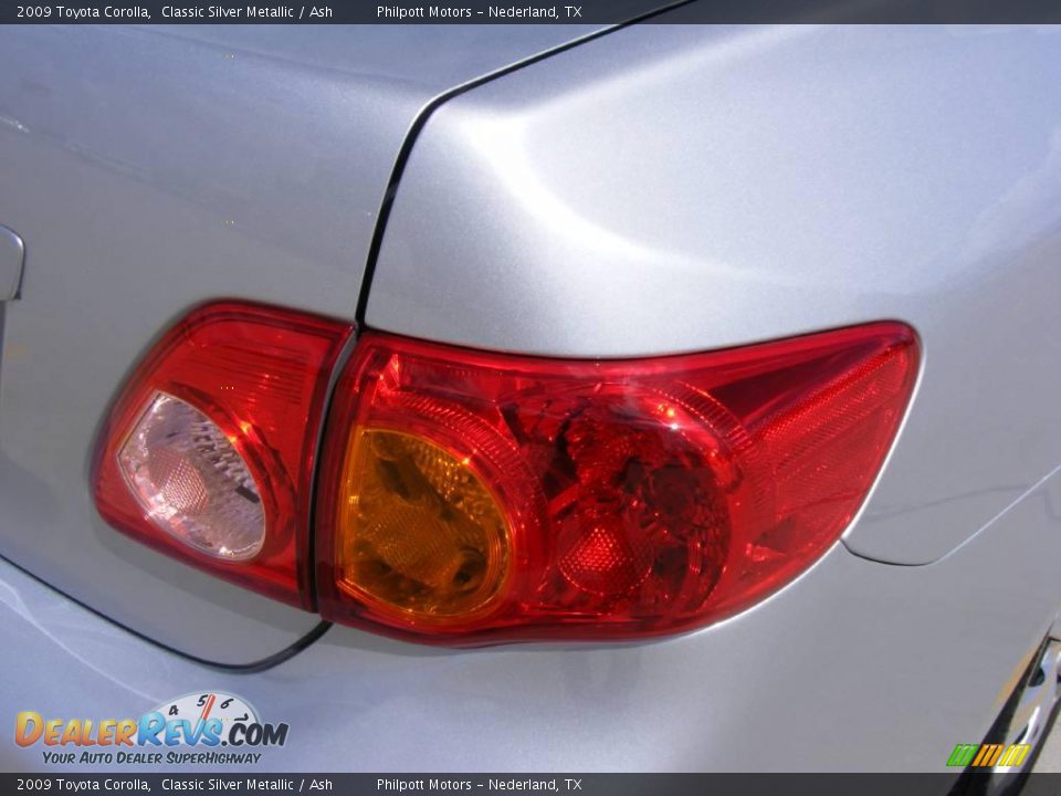 2009 Toyota Corolla Classic Silver Metallic / Ash Photo #19