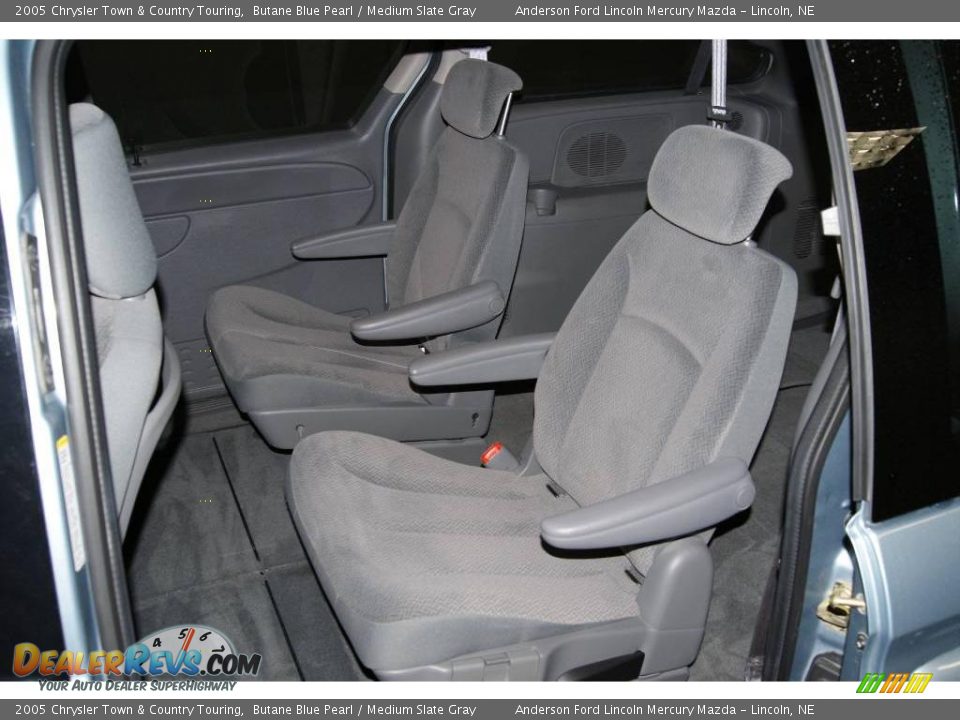 2005 Chrysler Town & Country Touring Butane Blue Pearl / Medium Slate Gray Photo #35