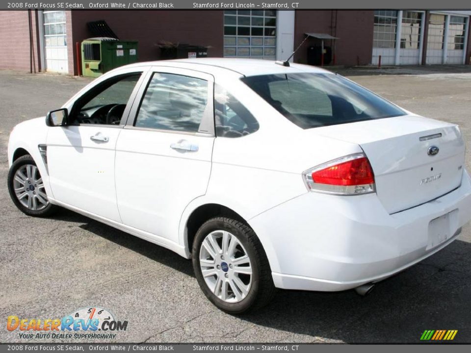 2008 Ford Focus SE Sedan Oxford White / Charcoal Black Photo #7