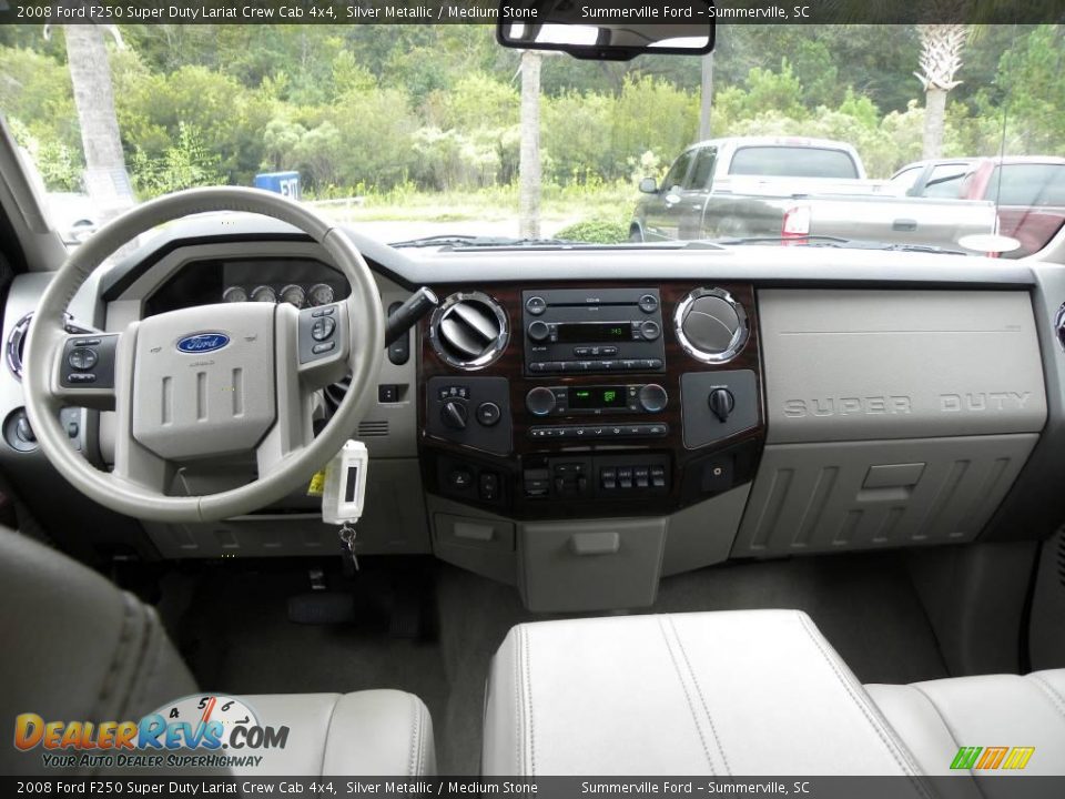 2008 Ford F250 Super Duty Lariat Crew Cab 4x4 Silver Metallic / Medium Stone Photo #3