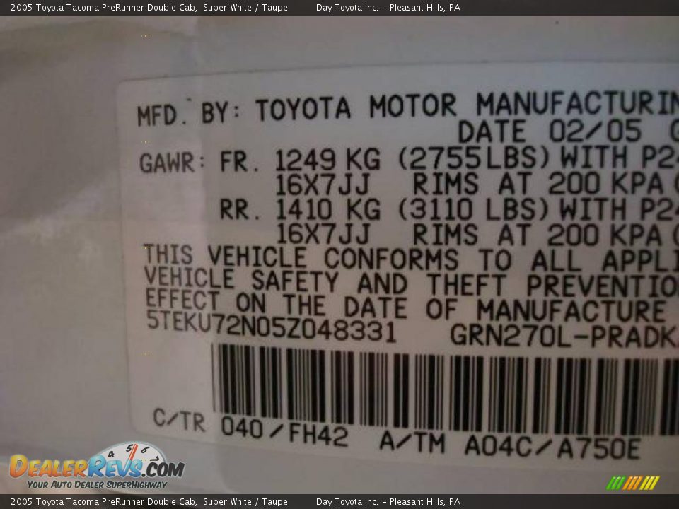 2005 Toyota Tacoma PreRunner Double Cab Super White / Taupe Photo #14