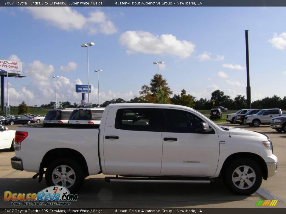 2007 Toyota Tundra SR5 CrewMax Super White / Beige Photo #5