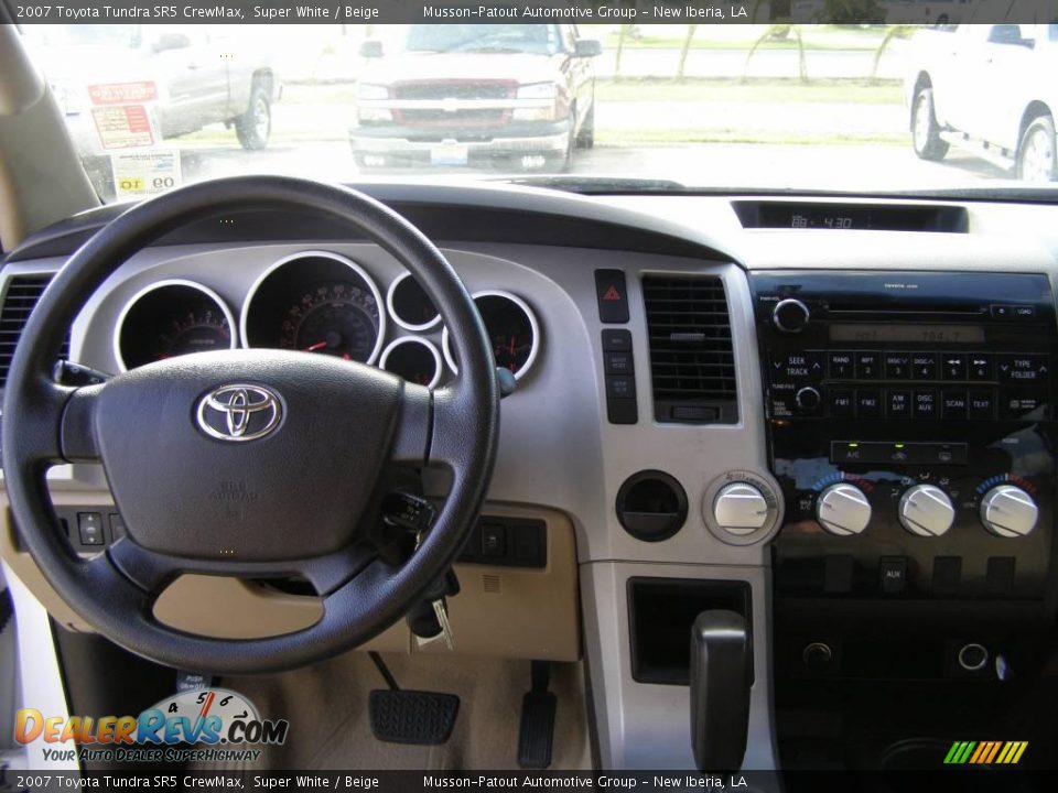 2007 Toyota Tundra SR5 CrewMax Super White / Beige Photo #10