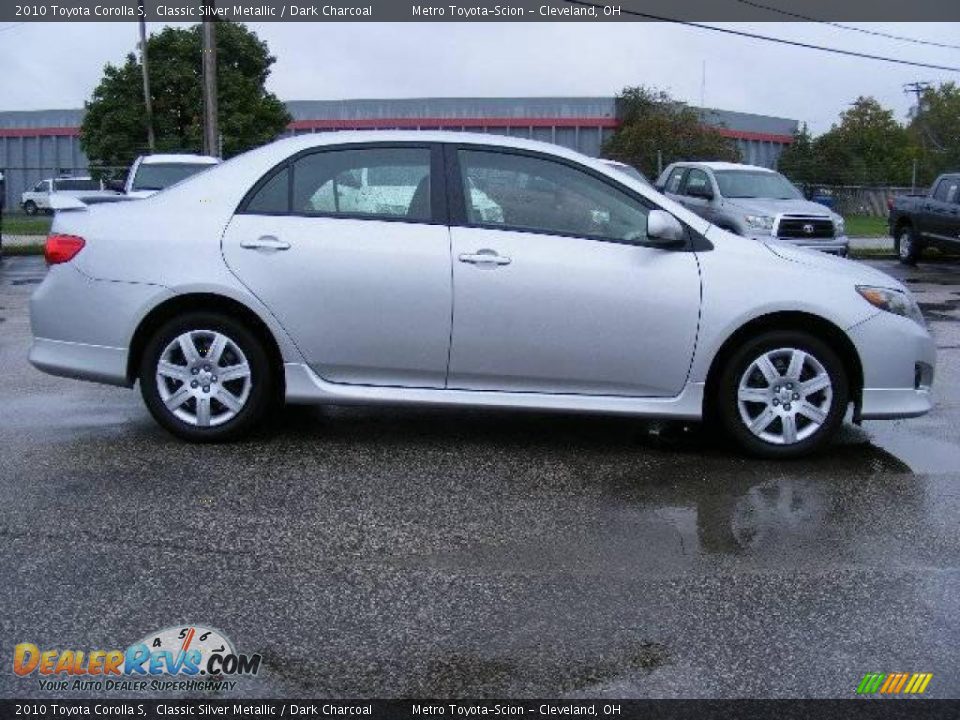 2010 Toyota Corolla S Classic Silver Metallic / Dark Charcoal Photo #2