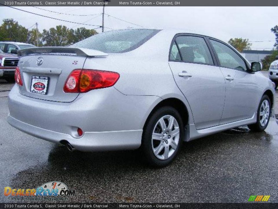 2010 Toyota Corolla S Classic Silver Metallic / Dark Charcoal Photo #3