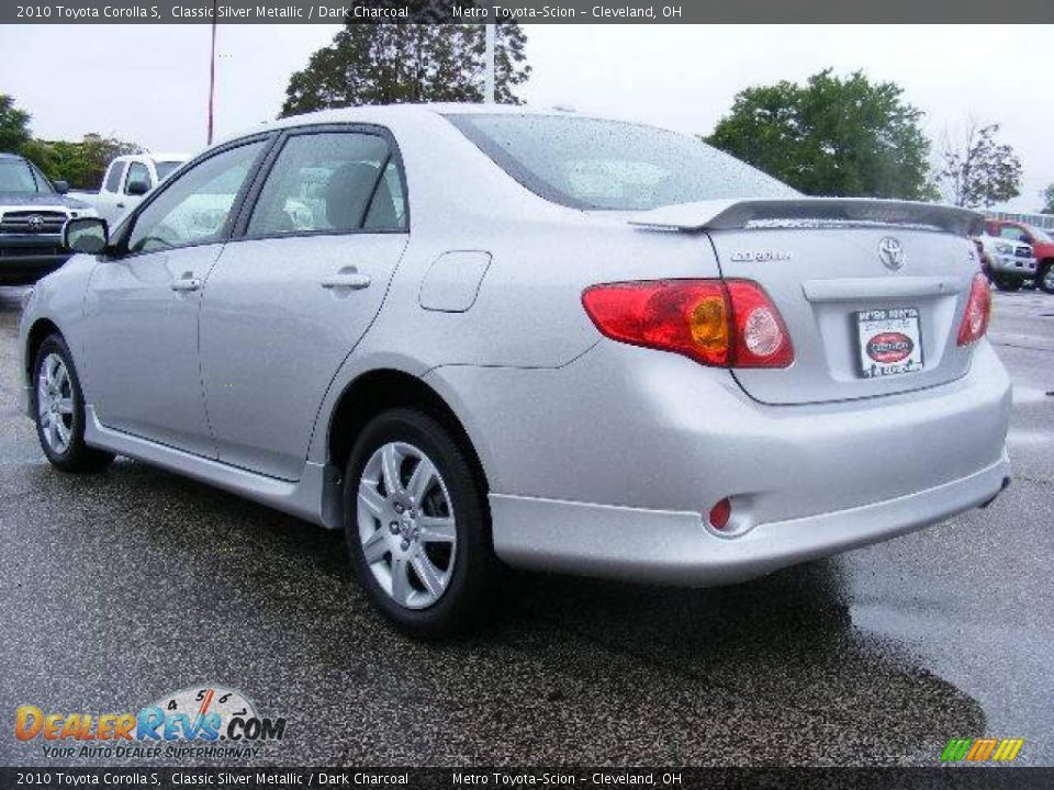 2010 Toyota Corolla S Classic Silver Metallic / Dark Charcoal Photo #5