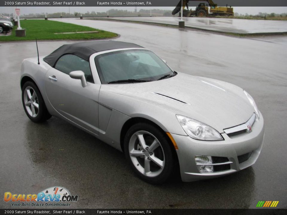 2009 Saturn Sky Roadster Silver Pearl / Black Photo #7