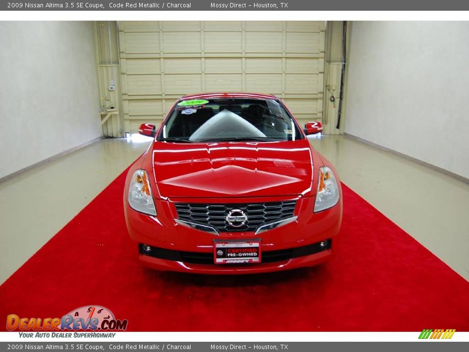 2009 Nissan Altima 3.5 SE Coupe Code Red Metallic / Charcoal Photo #2