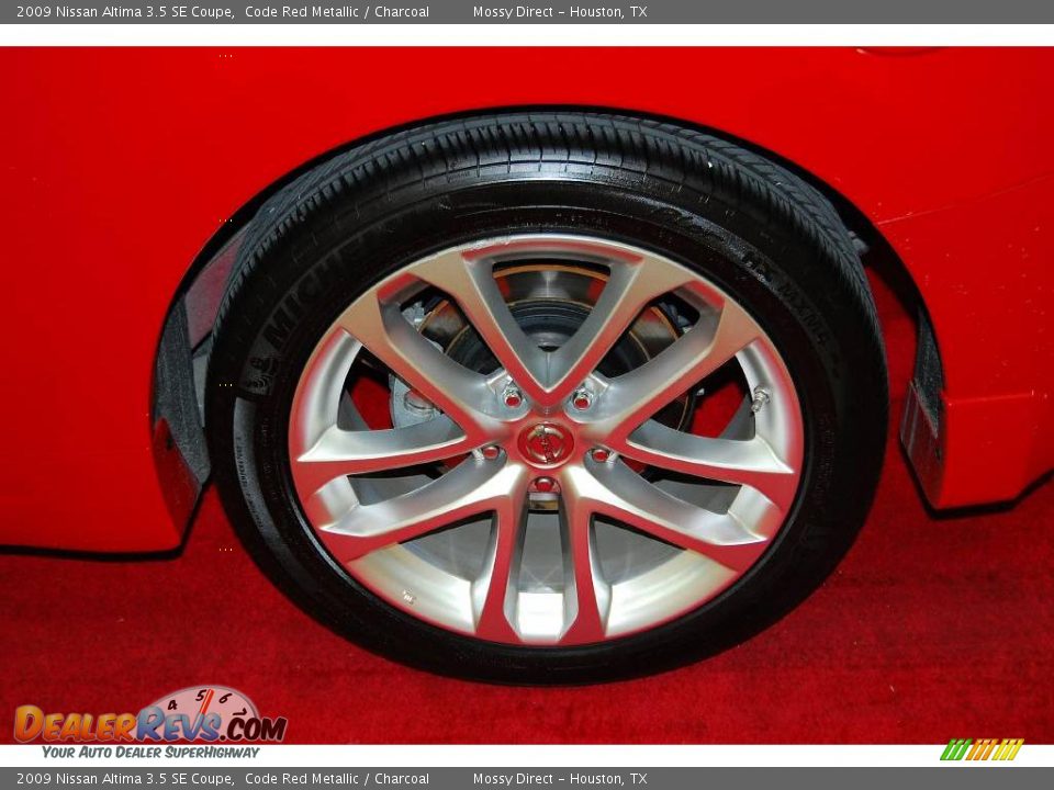 2009 Nissan Altima 3.5 SE Coupe Code Red Metallic / Charcoal Photo #11