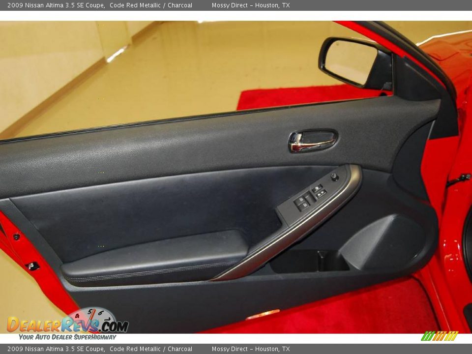 2009 Nissan Altima 3.5 SE Coupe Code Red Metallic / Charcoal Photo #15