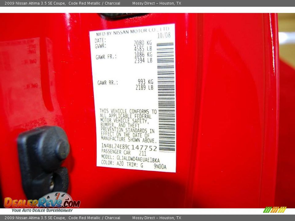 2009 Nissan Altima 3.5 SE Coupe Code Red Metallic / Charcoal Photo #18