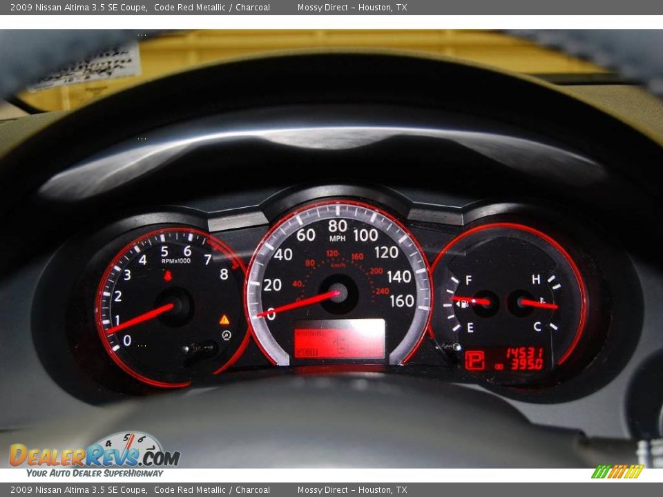 2009 Nissan Altima 3.5 SE Coupe Code Red Metallic / Charcoal Photo #28