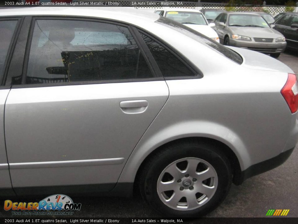 2003 Audi A4 1.8T quattro Sedan Light Silver Metallic / Ebony Photo #10