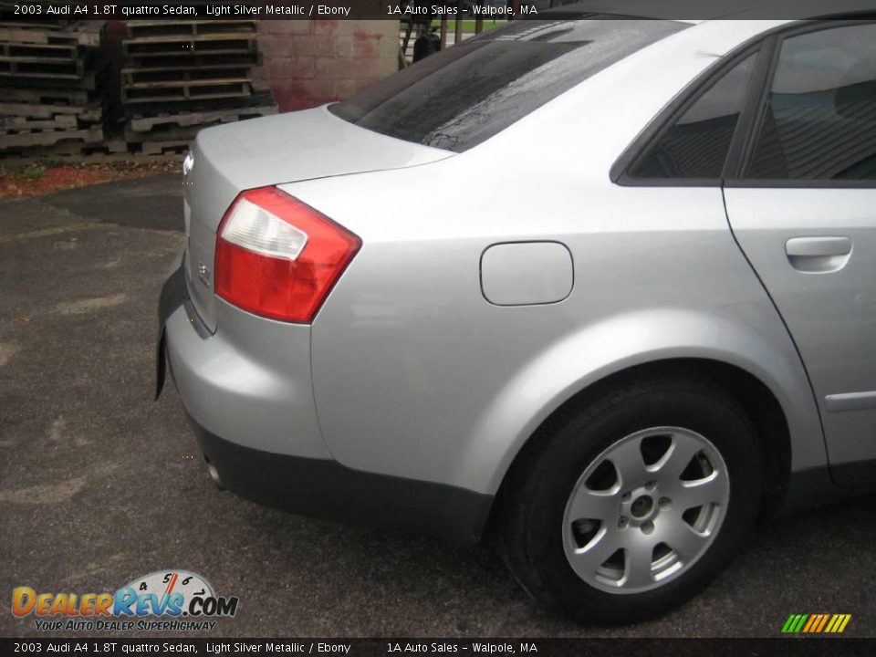 2003 Audi A4 1.8T quattro Sedan Light Silver Metallic / Ebony Photo #14