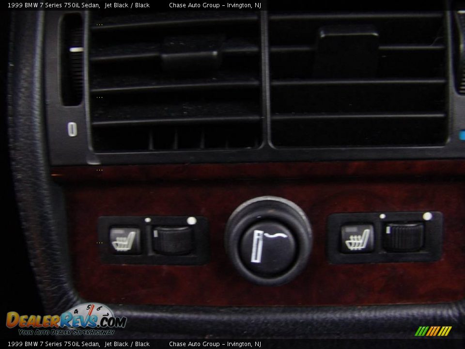 1999 BMW 7 Series 750iL Sedan Jet Black / Black Photo #33