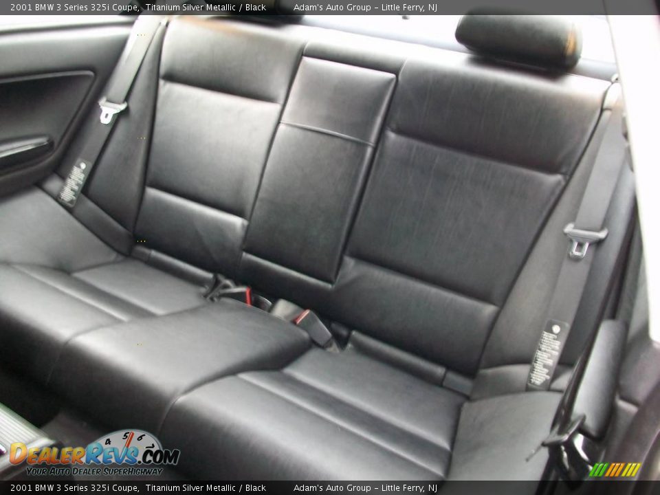 2001 BMW 3 Series 325i Coupe Titanium Silver Metallic / Black Photo #18