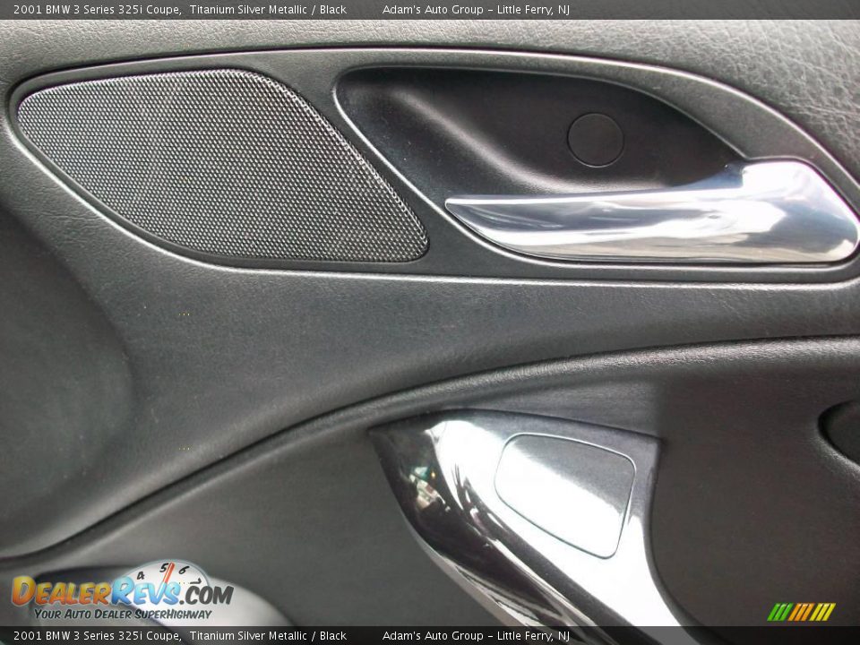 2001 BMW 3 Series 325i Coupe Titanium Silver Metallic / Black Photo #24