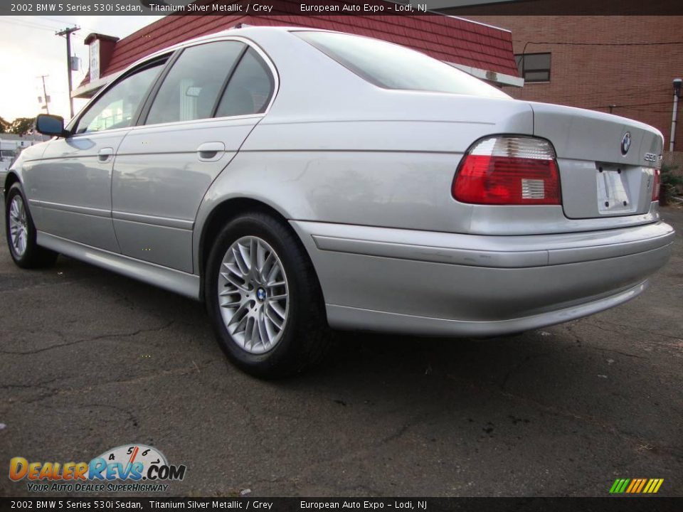 2002 BMW 5 Series 530i Sedan Titanium Silver Metallic / Grey Photo #3
