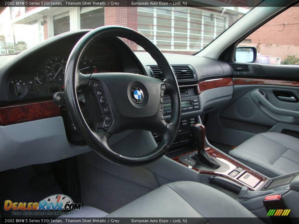 2002 BMW 5 Series 530i Sedan Titanium Silver Metallic / Grey Photo #5