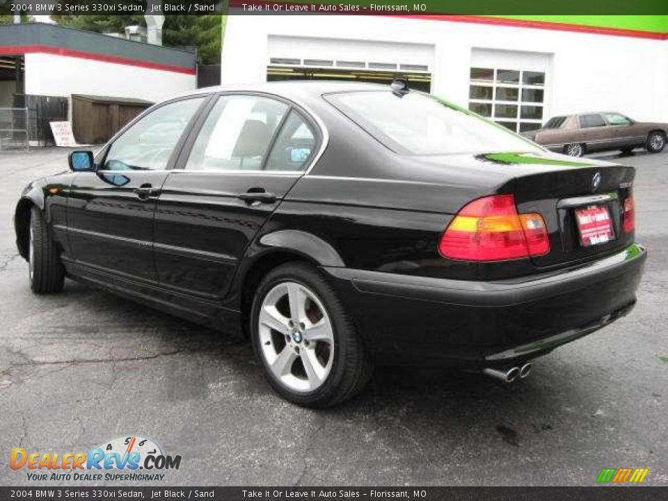 2004 BMW 3 Series 330xi Sedan Jet Black / Sand Photo #15