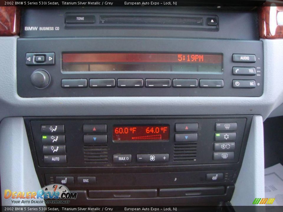 2002 BMW 5 Series 530i Sedan Titanium Silver Metallic / Grey Photo #14
