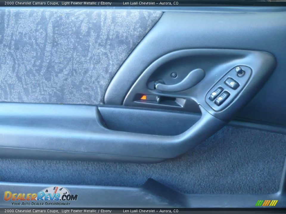 2000 Chevrolet Camaro Coupe Light Pewter Metallic / Ebony Photo #7